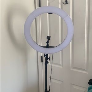 Ring light